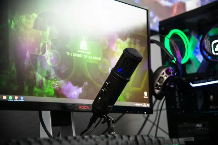 Streaming Open Source Development on Twitch — Part 1